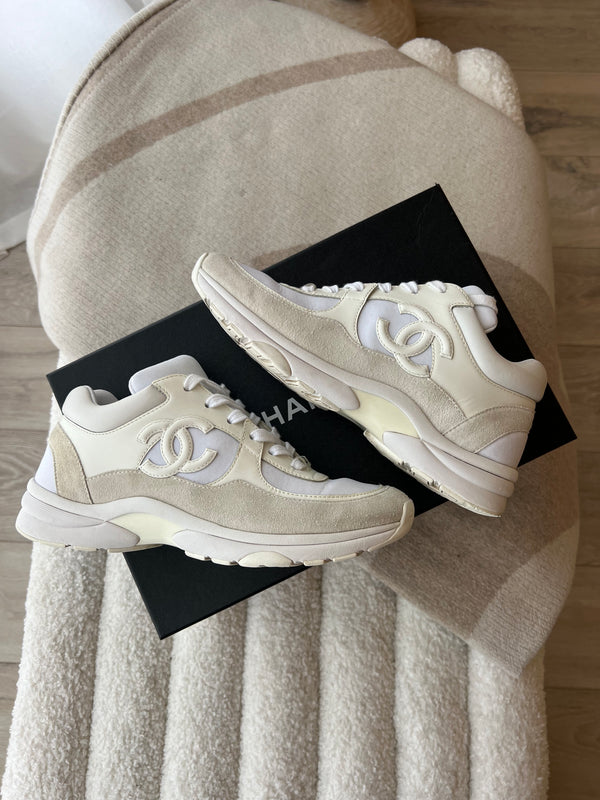 Chanel CC Logo Sneakers(Size 37.5/UK 4.5)