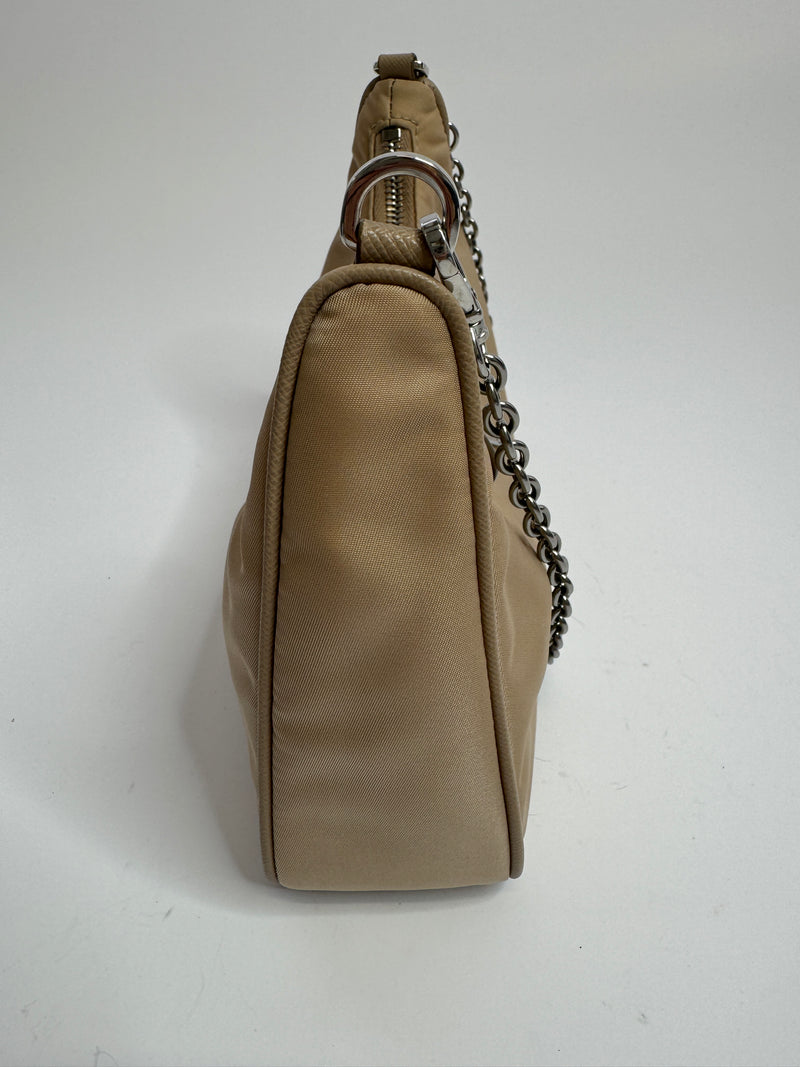 Prada Re-Edition 2005 Re-Nylon bag
