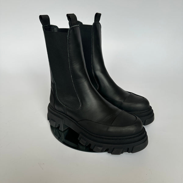 Ganni Chelsea Boots  (Size 38/UK5)