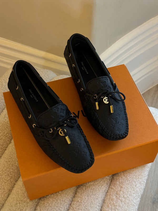 Louis Vuitton Gloria Flat Loafers (Size40/UK7)