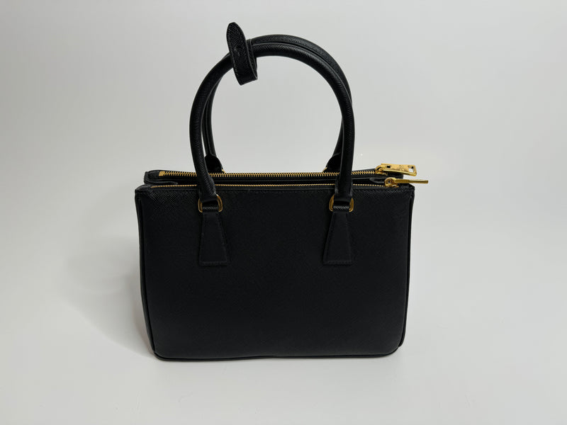 Prada Medium Galleria Tote In Black Saffiano Leather