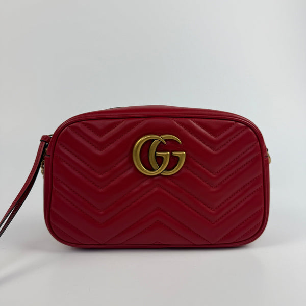 Gucci GG Marmont Matelasse Camera Bag