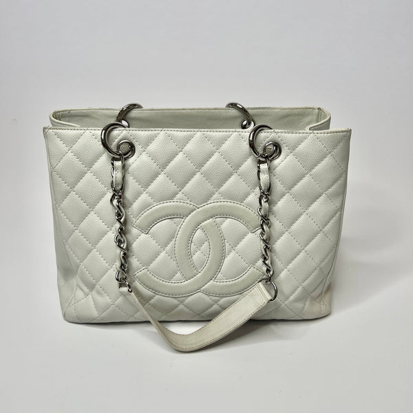 Chanel Deauville Shopper Tote Grey  ＬＯＶＥＬＯＴＳＬＵＸＵＲＹ