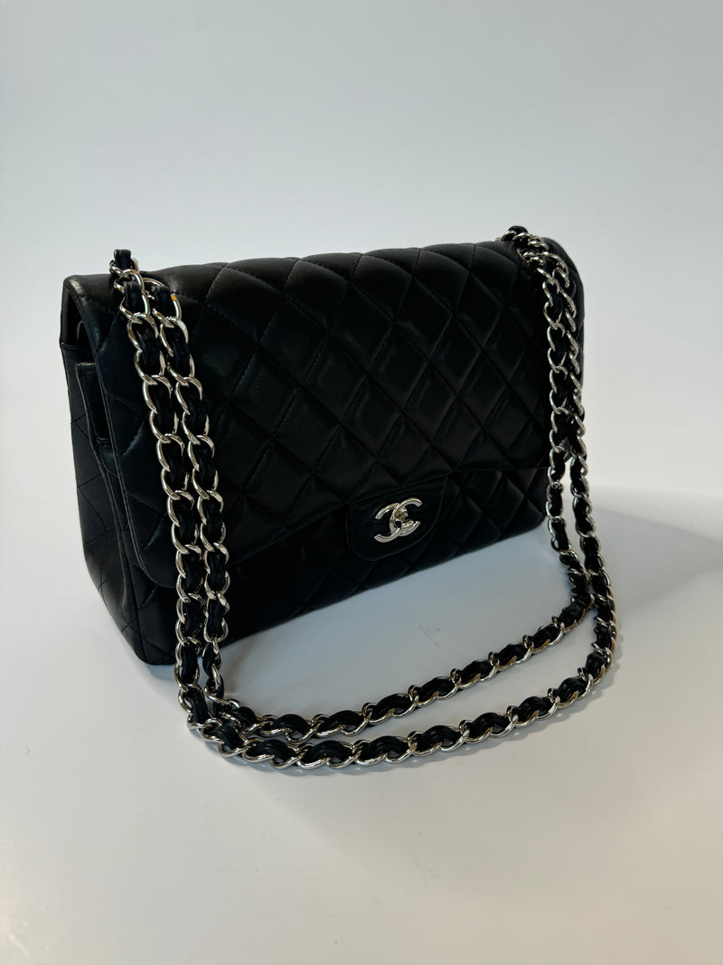 Chanel Black Lambskin Jumbo Classic Double Flap SHW