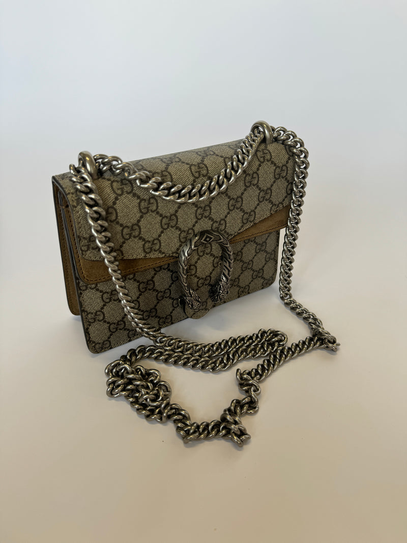 Gucci Dionysus GG Supreme Mini Bag