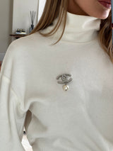 Chanel CC Pearl Drop Brooch