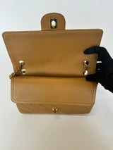 Chanel Medium Vintage Classic Flap In Caramel Lambskin GHW