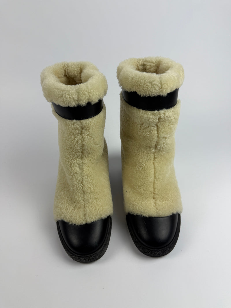 Chanel Mouton Shearling Boots (Size 38.5 /UK5.5)