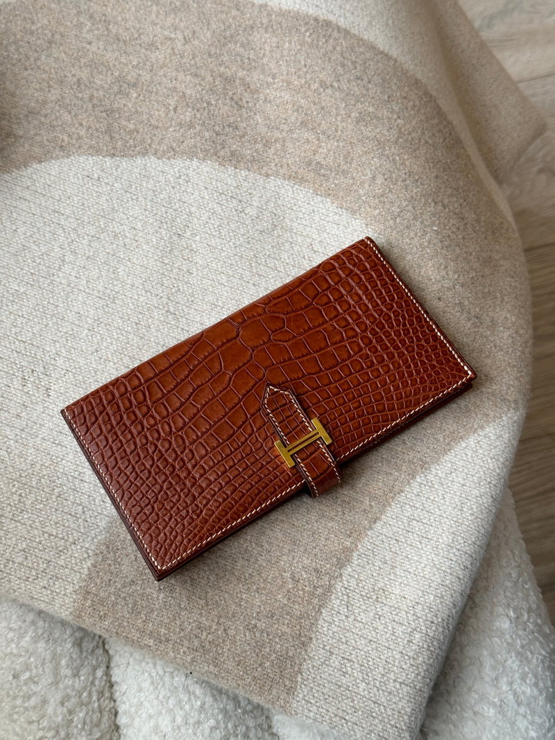 Hermès Bearn Gold Alligator Wallet GHW