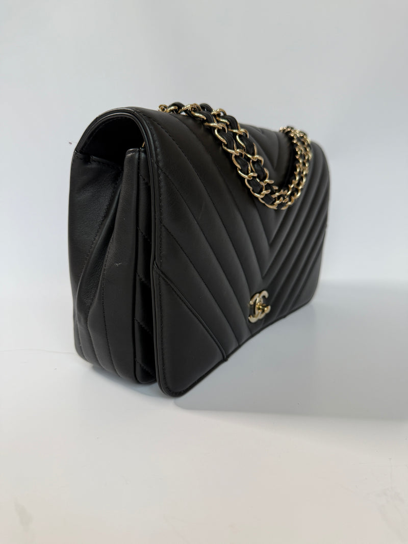 Chanel Medium Flap Bag In Chevron Lambskin PGHW