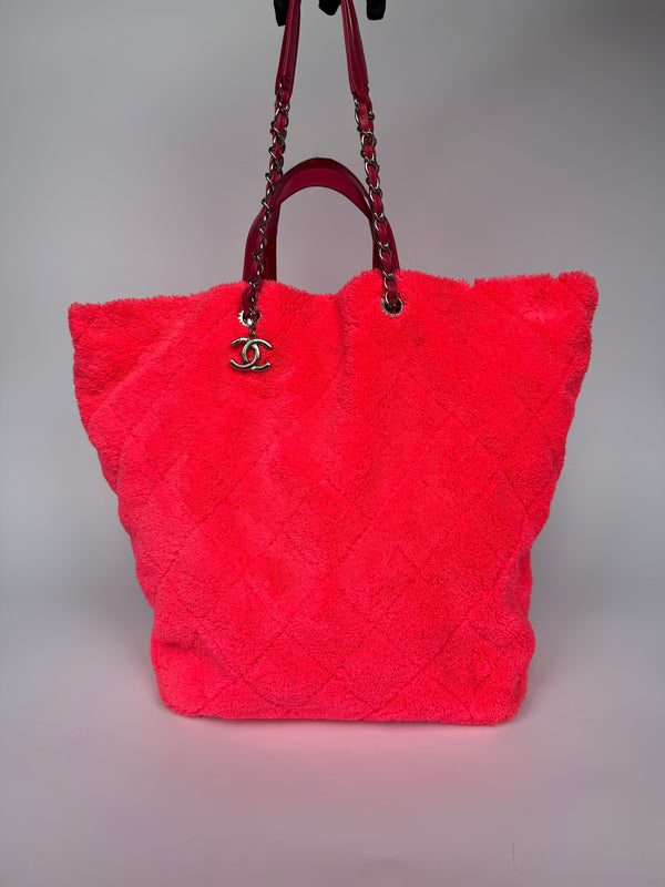 Chanel Fluo Pink Quilted Fabric Large CC Tote Bag