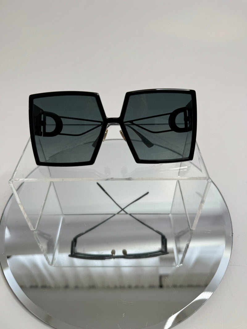 Christian Dior 30Montaigne Sunglasses