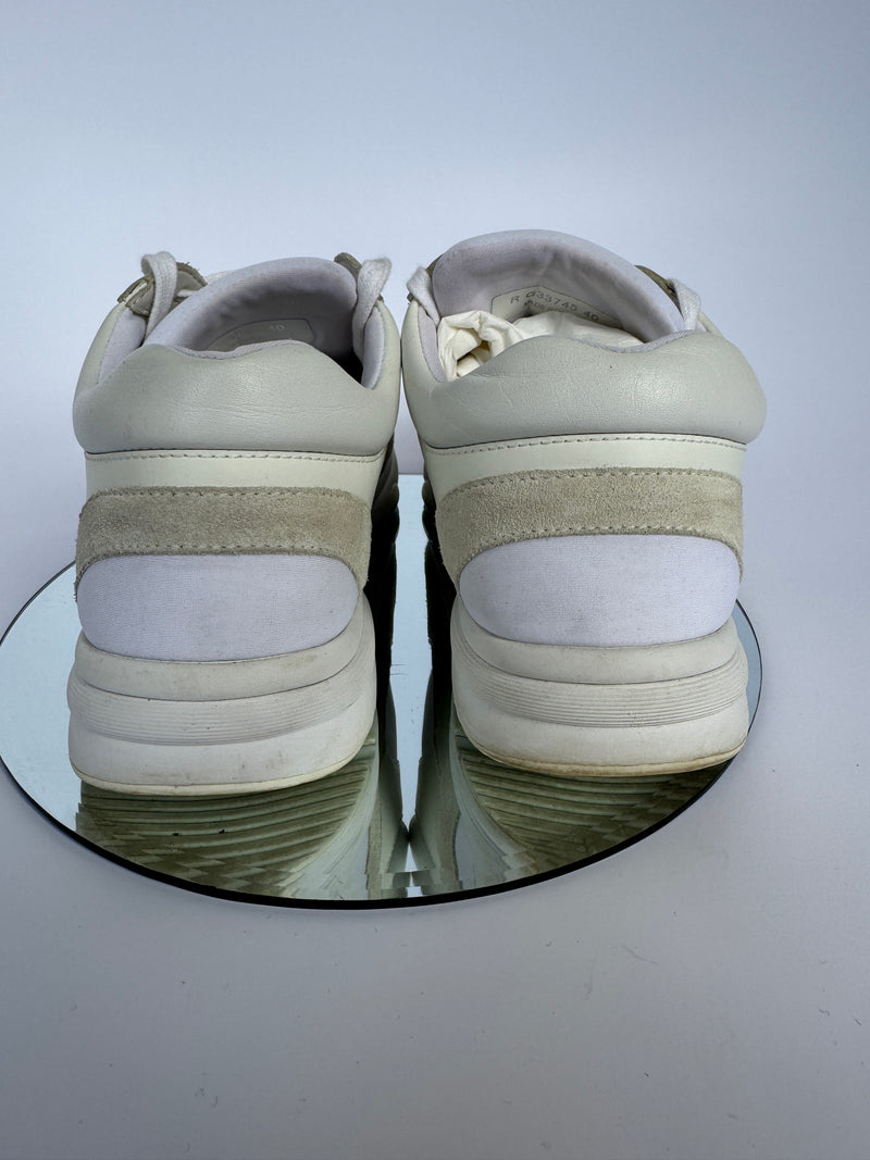 Chanel CC Logo Sneakers (Size 40 /UK 7)