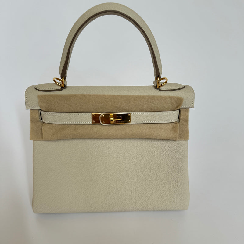 Hermès Kelly 28 In Craie Togo Leather GHW