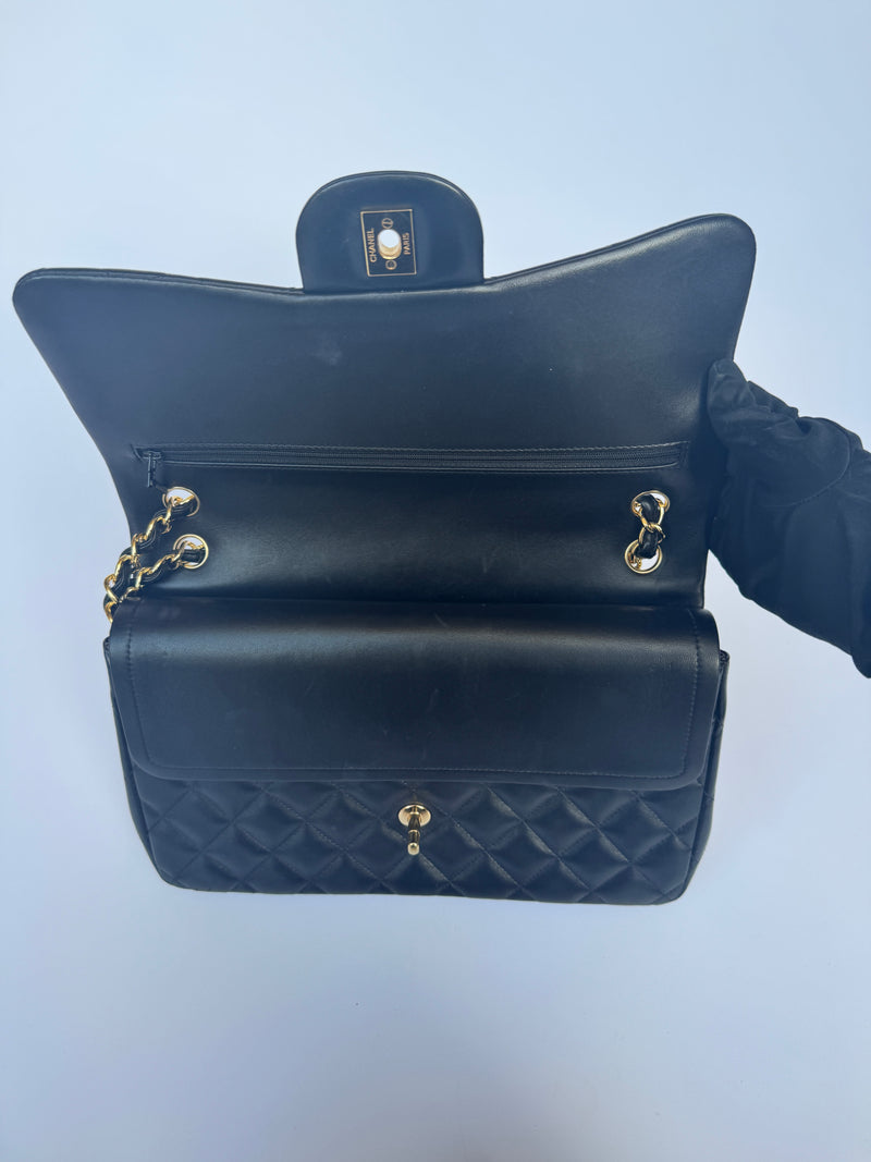 Chanel Black Lambskin Leather Jumbo Classic Double Flap GHW