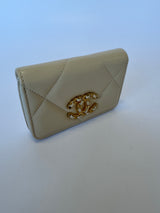 chanel 19 coin pouch