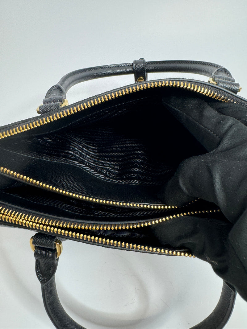 Prada Medium Galleria Tote In Black Saffiano Leather