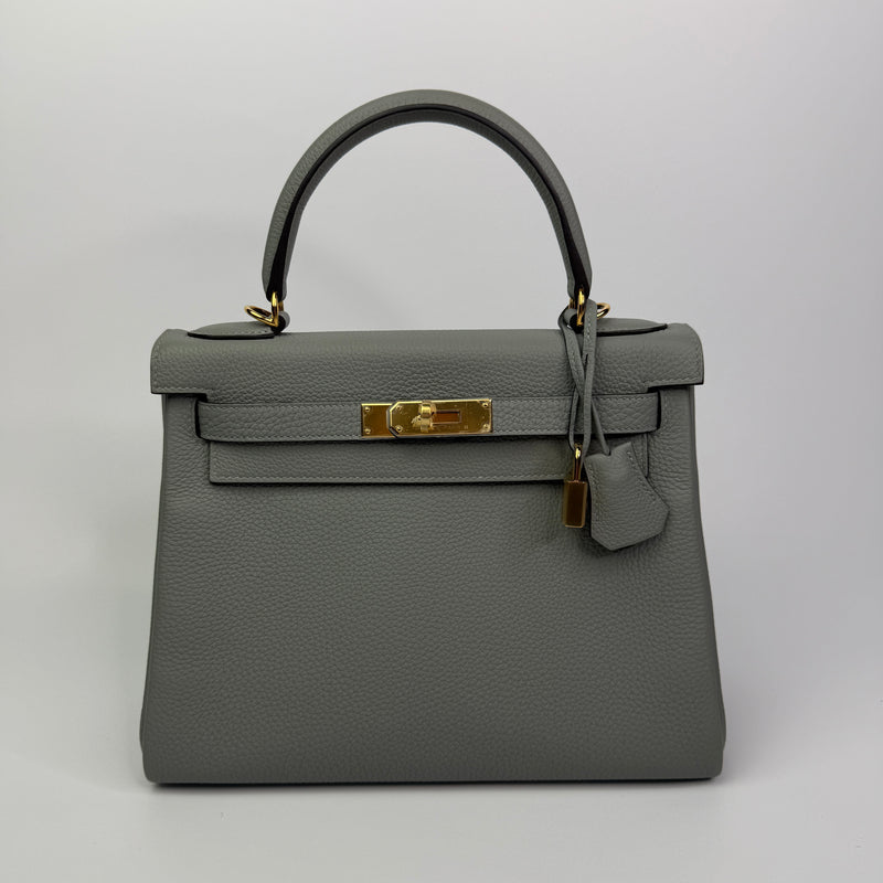 Hermès Kelly 28 In Gris Mouette Togo Leather GHW