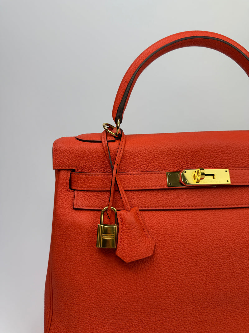 Hermès Kelly 32 In Cappucine Togo Leather GHW