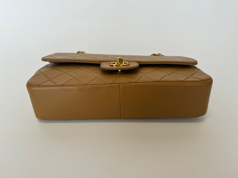 Chanel Medium Vintage Classic Flap In Caramel Lambskin GHW