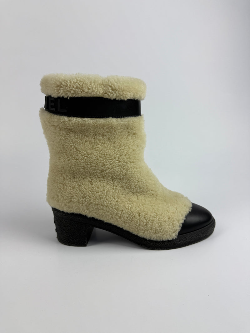 Chanel Mouton Shearling Boots (Size 38.5 /UK5.5)