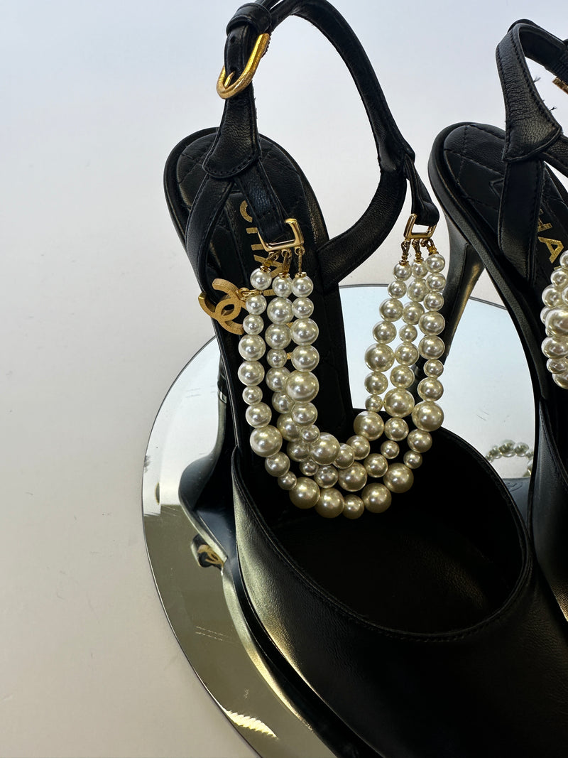 Chanel Pearl Slingbacks Pumps (Size 39 /UK 6)