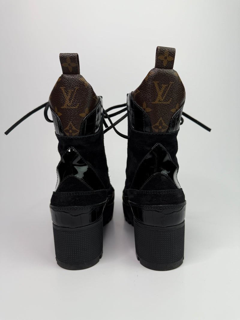 Louis Vuitton Laureate Desert Boots (Size 39/UK 6)