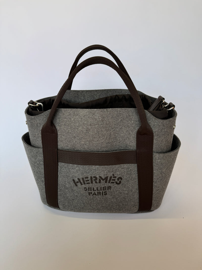 Hermès Acier Grooming Bag