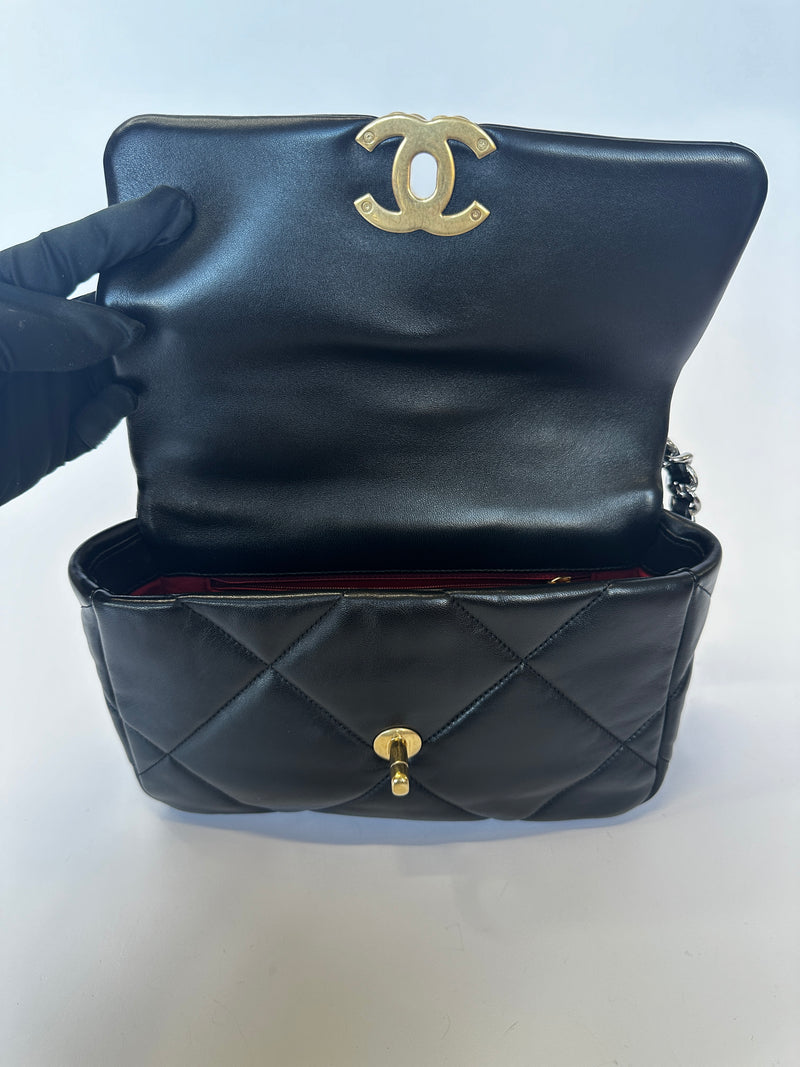 chanel 19 small in black lambskin leather 4