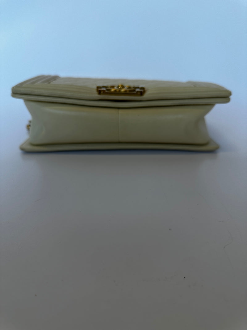 Chanel Boy Bag Medium In Cream Lambskin GHW