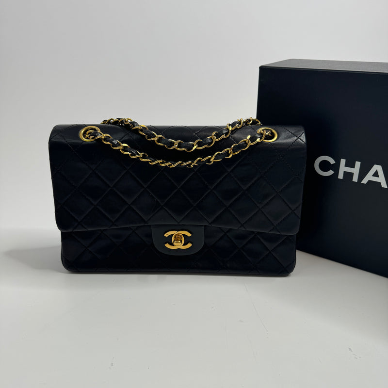 Chanel Vintage Black Lambskin Leather Medium Classic Double Flap