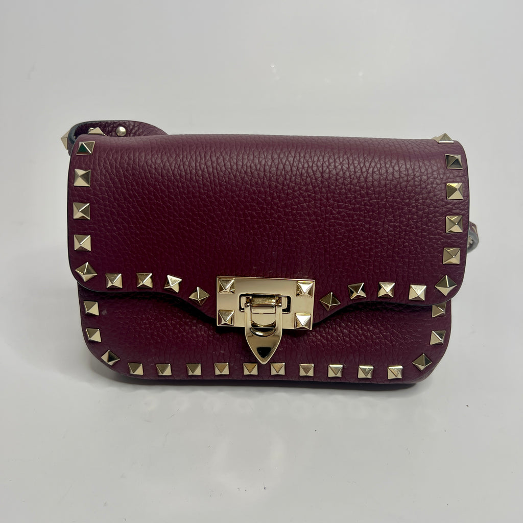 Valentino rockstud hot sale bag burgundy